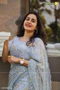bhama latest saree photos-001