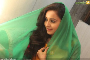 bhama-latest-stills-00386