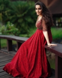 Actress-bhama-in-red-long-dress-003