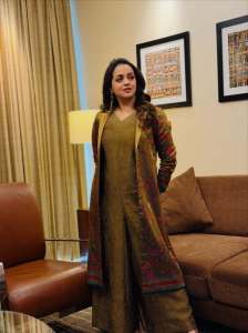 actress-bhavana-in-latest-trending-fashion-outfit-photos-006