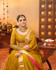 actress-bhavana-in-party-wear-lehenga-with-ornaments-ideas-photos-002