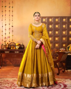 actress-bhavana-in-party-wear-lehenga-with-ornaments-ideas-photos-005
