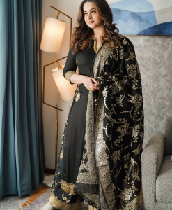 actress-bhavana-latest-photos-with-black-outfit-010
