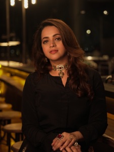 actress-bhavana-latest-stylish-dress-photos-001