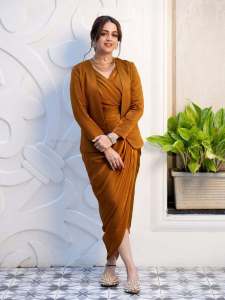 bhavana-actress-in-rich-mustard-brown-symmetrical-tulip-style-draped-dhoti-skirt-dress-photos-011