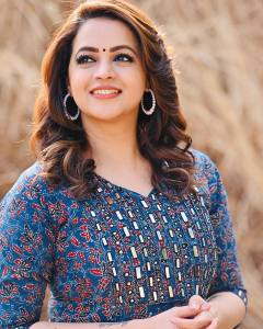 bhavana-in-kurta-photos