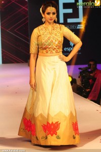 bhavana-latest-pictures-10092