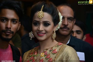bhavana-latest-stills-400-00271