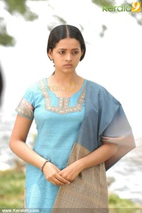 bhavana_new_stills-00250