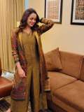 actress-bhavana-in-latest-trending-fashion-outfit-photos-008