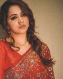 bhavana-new-photos-in-red-colour-saree-latest-images-012