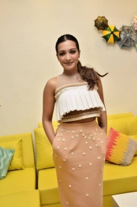 catherine-tresa-latest-event-photos-012-00453
