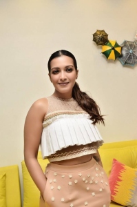 catherine-tresa-latest-event-photos-012-00525