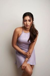 catherine-tresa-beach-photos-gallery.webp