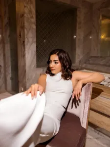 catherine-tresa-in-white-formal-dress-ideas-photos-004