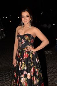 catherine-tresa-latest-images-09993-415