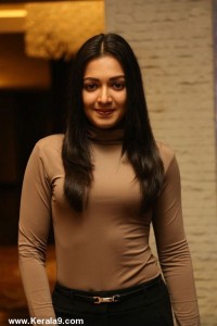 catherine-tresa-latest-images-167-00239
