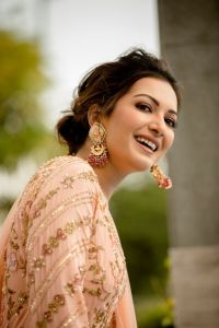 catherine tresa latest images (4)