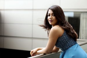 catherine-tresa-latest-photos-065422-447