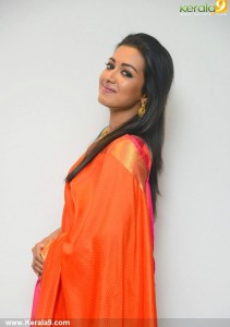 catherine-tresa-latest-photos-100-00188