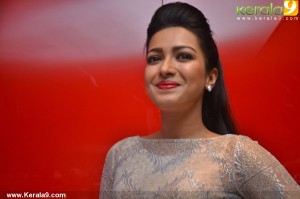 catherine-tresa-latest-photos-100-0073