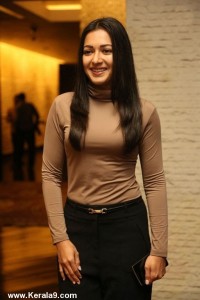 catherine-tresa-latest-photos-100-02476