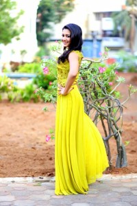 catherine-tresa-latest-pics-103-00275