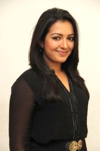 catherine-tresa-latest-pics-200-00157