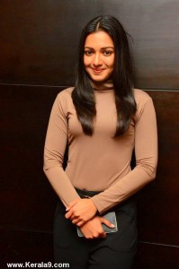 catherine-tresa-latest-pictures-320-00488