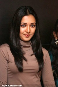 catherine-tresa-latest-stills-258-00853