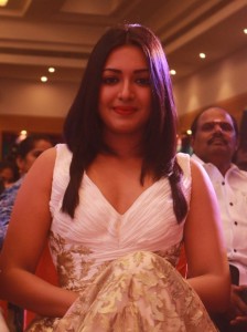 Kanithan Movie Actress Catherine Tresa Hot Stills