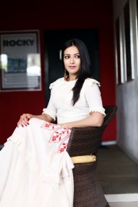 catherine-tresa-stills-147-01167