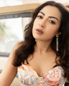 catherine-tresa-stylish-photoshoot-photos-010