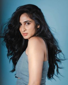 1_deepti-sati-latest-fashion-photoshoot-002