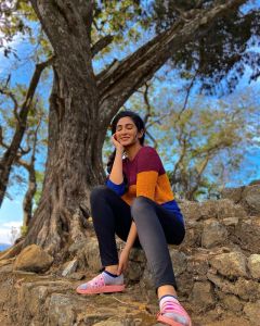 2_deepti-sati-instagram-photos-006