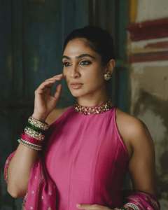 actress-deepti-sati-latest-photoshoot-photos-002