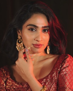 deepti-sati-glamour-style-latest-photos-in-trending-makeup-020