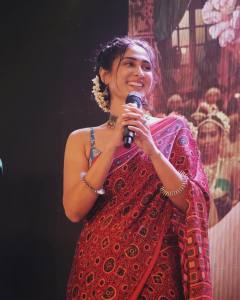 deepti-sati-in-kalamkari-saree-002