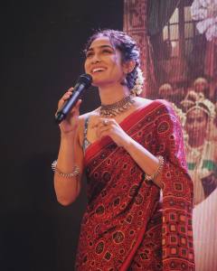 deepti-sati-in-kalamkari-saree-005