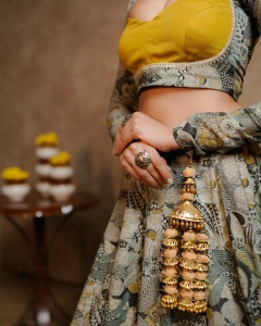 deepti-sati-in-mughal-style-lehenga-dress-photos-014
