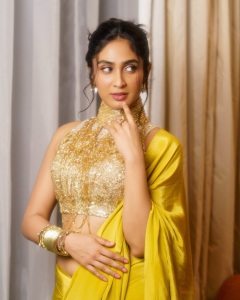 deepti-sati-in-saree-latest-photos-010