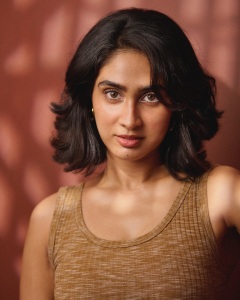 deepti-sati-in-short-hair-look-photos