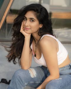 deepti-sati-instagram-photos-002