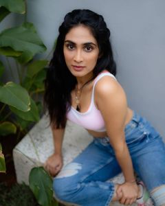 deepti-sati-instagram-photos-005