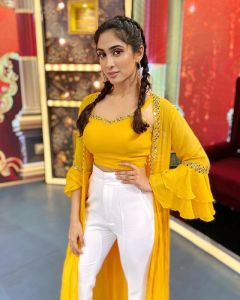deepti-sati-instagram-photos-hd