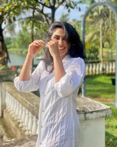 deepti-sati-latest-photoshoot-2021-00-003