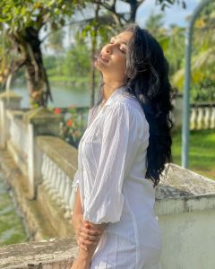 deepti-sati-latest-photoshoot-2021-00