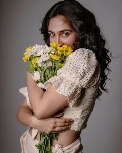 deepti-sati-new-photos-from-pournami-mukesh-photography-001