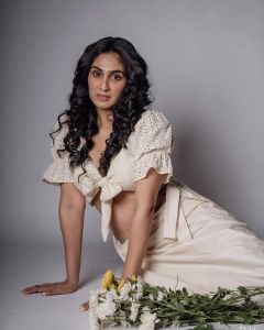 deepti-sati-new-photos-from-pournami-mukesh-photography-007