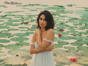 deepti-sati-viral-photoshoot-in-water-latest-001